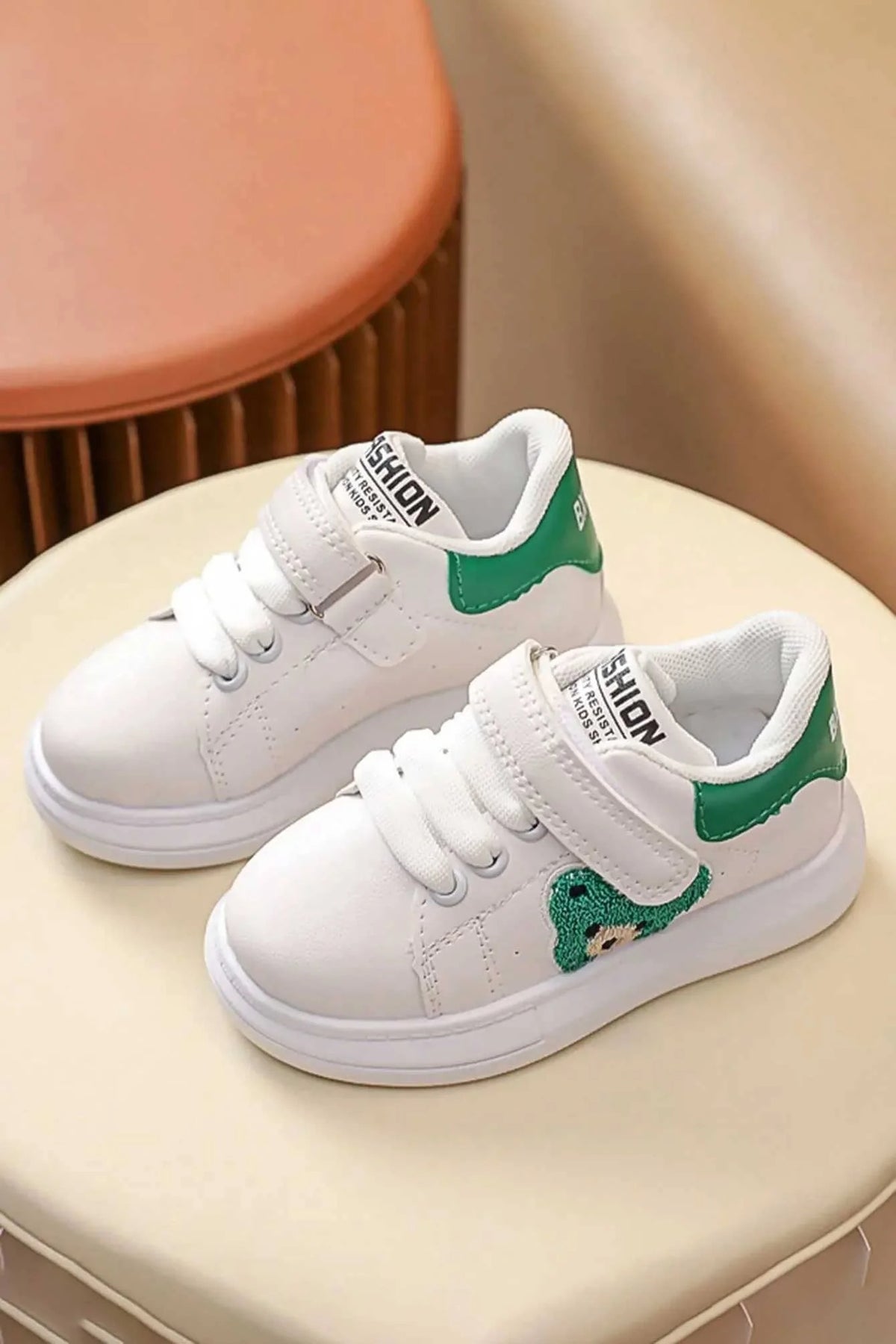 kids-footwear